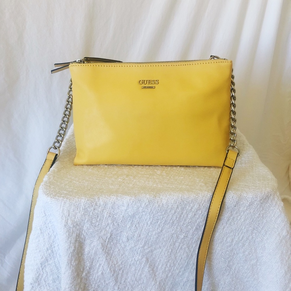 Yellow bag - Picture 2 of 2